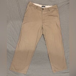 Dockers Men's Khaki Chinos